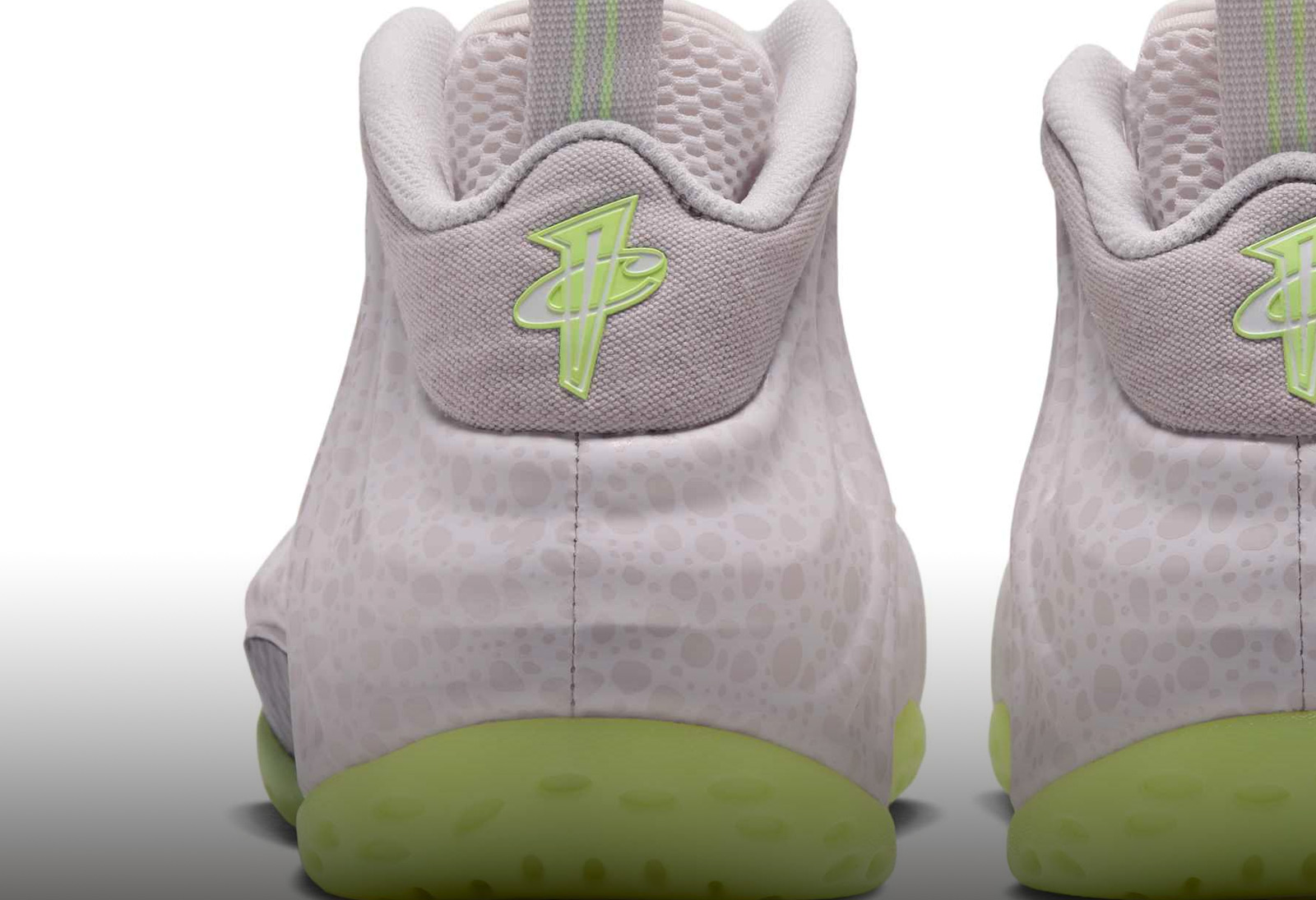 夜光鞋面效果！全新「喷泡」Foamposite One 官图释出